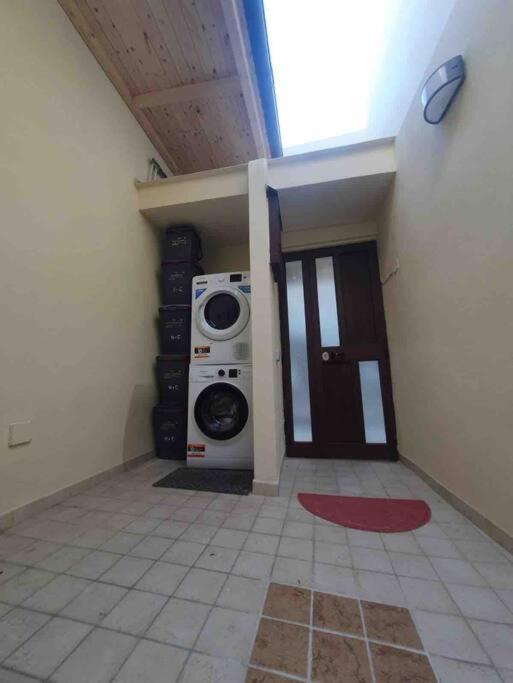 Stylish Loft Trivano Cagliari 2 Beds/2 Bath Buitenkant foto